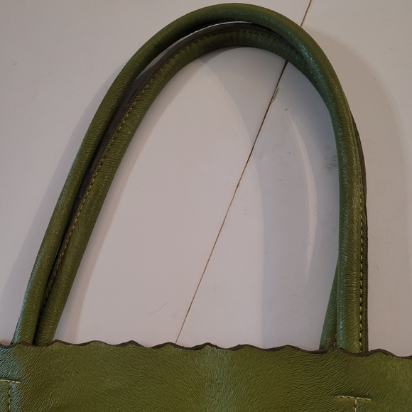 Green Tote - Picture 5 of 13